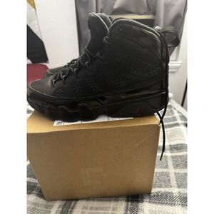 Size 10.5  Jordan 9 Retro Mid Bred 302370-014 Black Red
